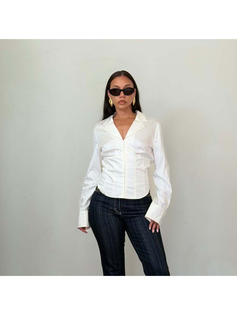 Escada - Picture 6 of 9